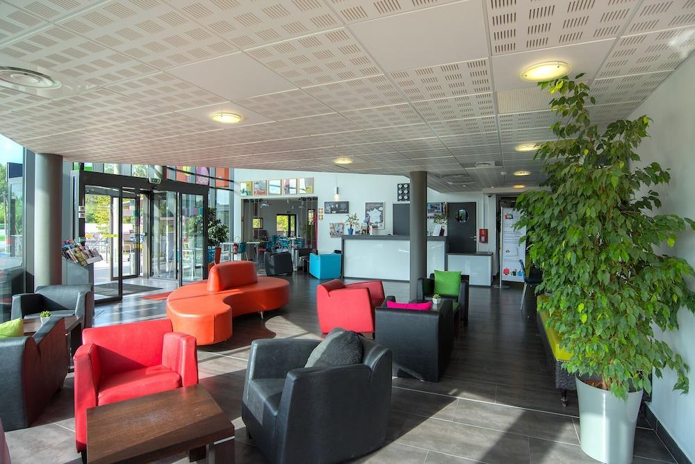 ibis Styles Pertuis Portes du Luberon Exteriér fotografie