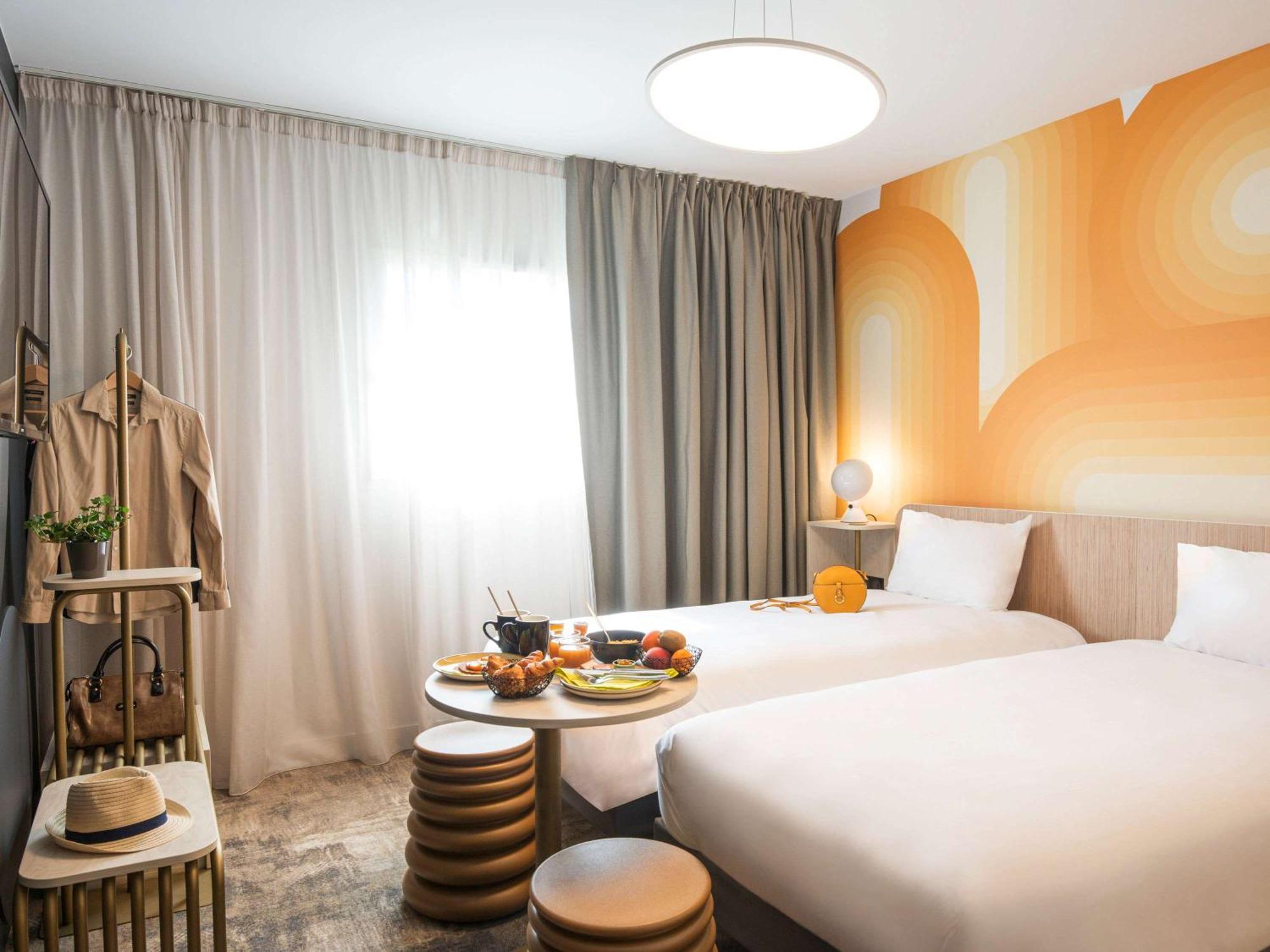 ibis Styles Pertuis Portes du Luberon Exteriér fotografie