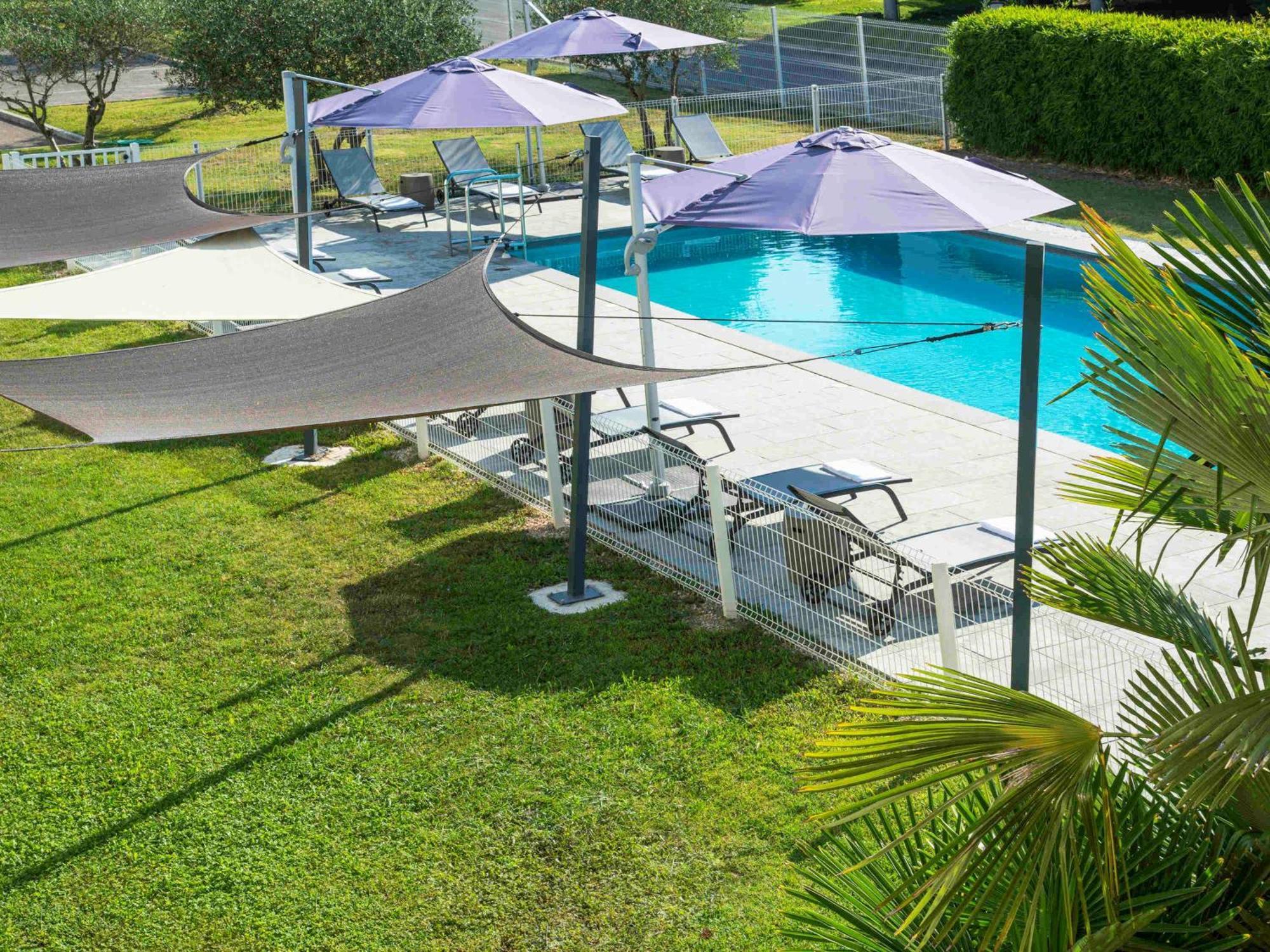 ibis Styles Pertuis Portes du Luberon Exteriér fotografie