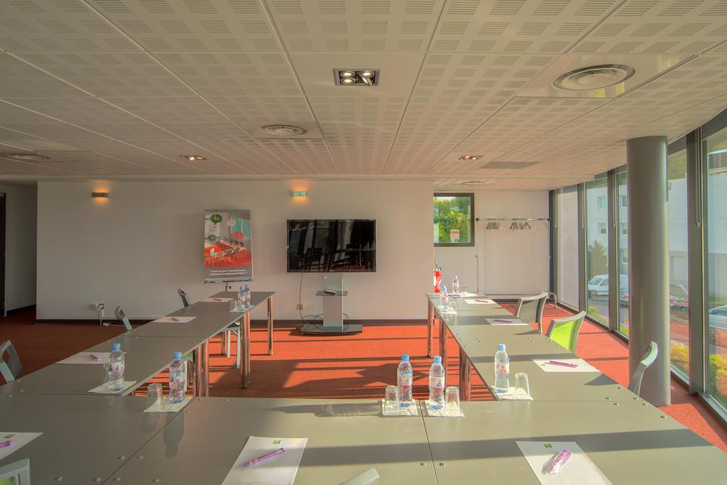 ibis Styles Pertuis Portes du Luberon Exteriér fotografie